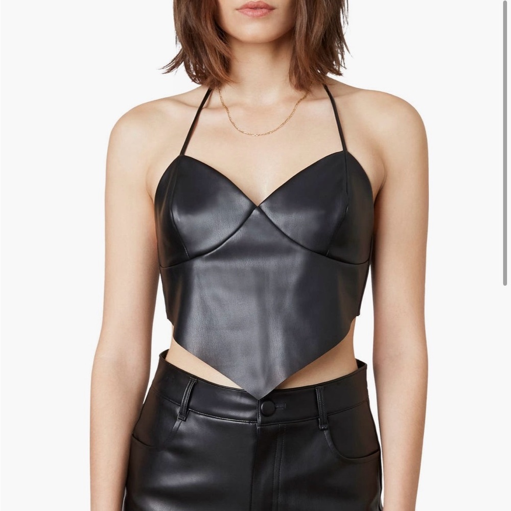 Nia Coyote Scarf Top